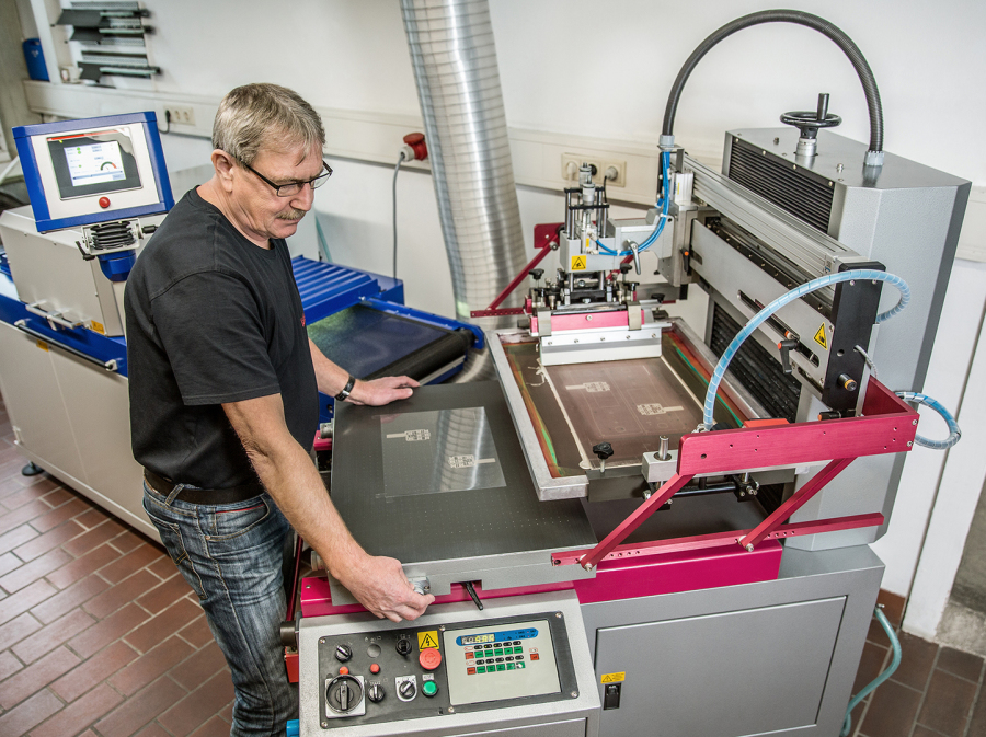 Lp Drucktechnik Gmbh & Co. Kg www.holtkamp.de